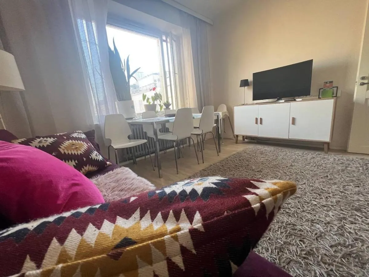 Apartment Scandinavian Desing Home 37 City Center In Kamppi Helsinki Finland
